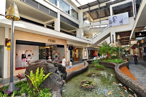 where can i buy versace in ala moana|ala moana mall restaurant.